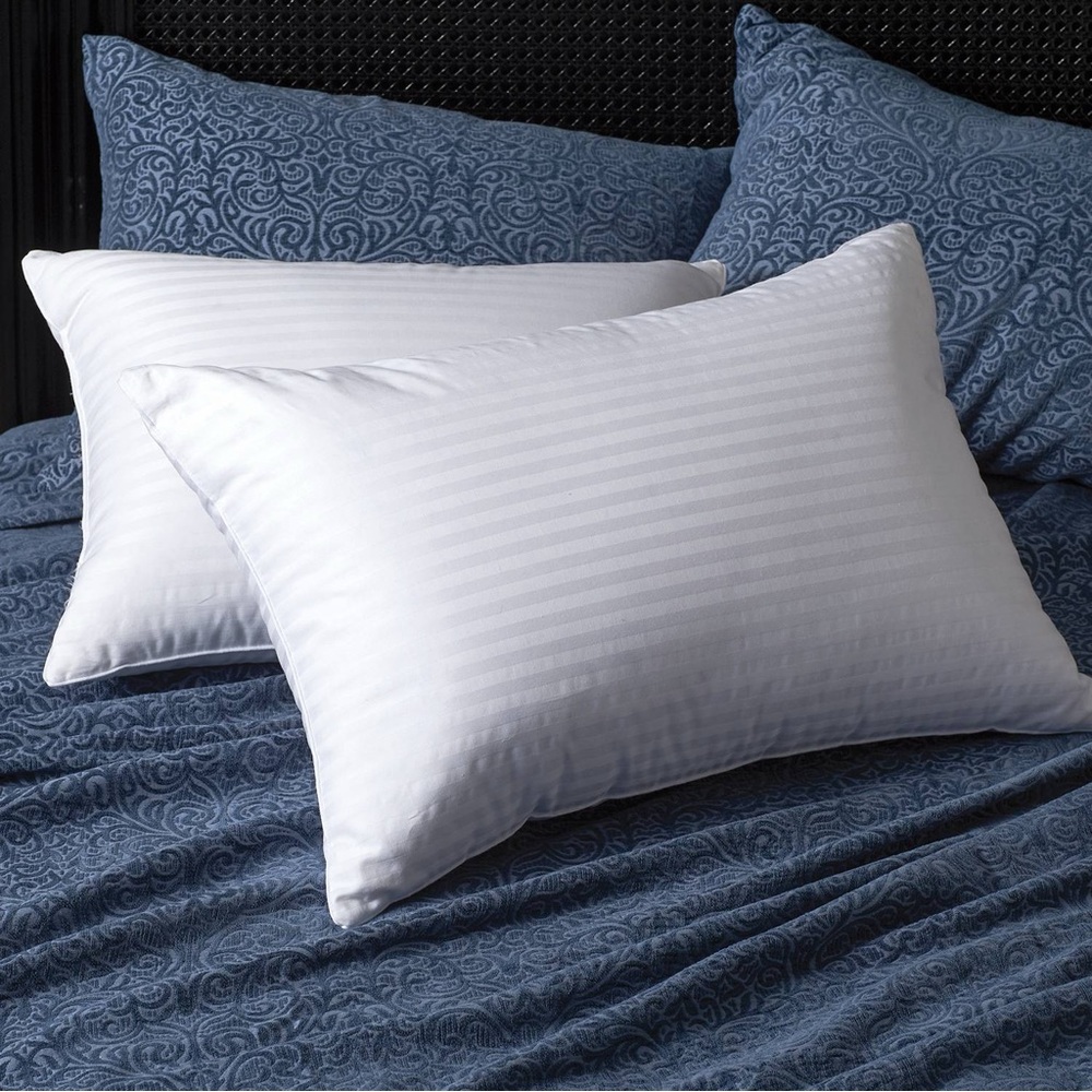 CUDDLEDOWN 800 Fill Power Goose Down Damask Stripe Pillow Medium Densi - Picture 2 of 9